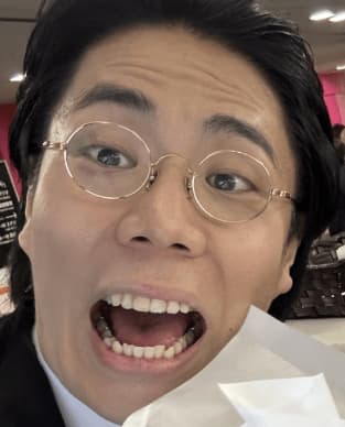 吉本興業が令和ロマン・高比良くるまの契約終了を発表　令和ロマンとしての活動は続行「オンラインカジノをしたのは事実」