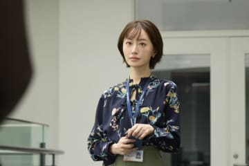 『人事の人見』松本まりかの涙を浮かべる演技に反響「自然そのもの」「引き込まれちゃう」