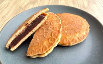 【岡山県のせんべい屋「鈴木屋」人気商品】どら焼き？せんべい？新感覚の和菓子「どらせん」実食ルポ