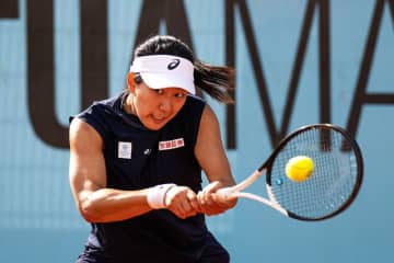 内島萌夏、シード勢に3連勝でWTA1000初の8強！準々決勝で世界17位スビトリーナと対戦[マドリード・オープン]