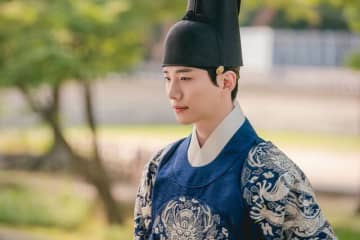 【韓国ドラマ】過去10年の「究極の最高傑作」8本！『赤い袖先』『二十五、二十一』『梨泰院クラス』の他に選んだ作品は？