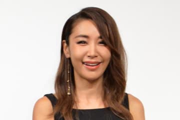 鈴木紗理奈が３１年所属した事務所を退所「走り続けたい」 今後の窓口は個人事務所に