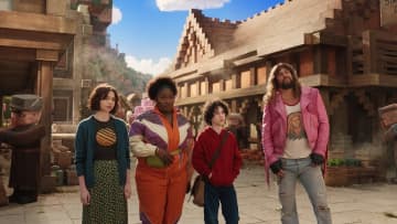 「上映後に最高だったねと盛り上がってほしい」メインキャストによる特別映像『マインクラフト／ザ・ムービー』