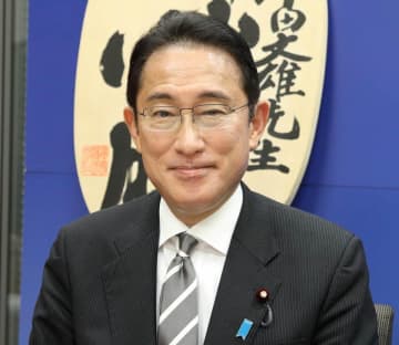 巨人VS広島戦　9回裏の「岸田コール」に球場どよめき　「アベが岸田を指名したのか」
