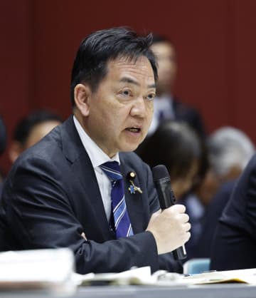 浅尾環境相と懇談、被害者が反発　水俣病、健康調査や認定で対立