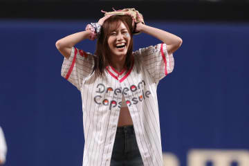 【中日】松井珠理奈が４年ぶりにバンテリンドームで始球式　〝推し〟の松山晋也に「たくさん登板してもらいたい」