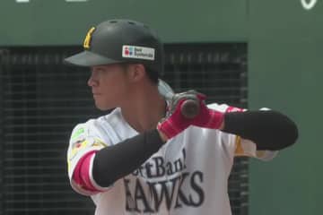 鷹が計18得点の乱打戦制す、日本ハムも11得点で連勝…30日のファーム