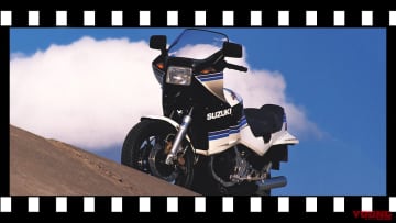「カウル&セパハンの先駆け! 」2ストレーサーレプリカの代名詞：1983スズキRG250Γ(ガンマ)【あの素晴らしい名車をもう一度】