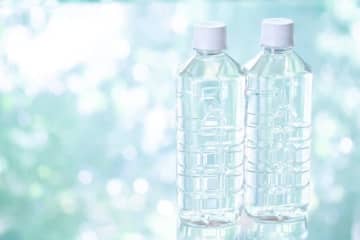 「震災の備えにミネラルウォーターをストックできる」44歳・年収400万円女性のおすすめ株主優待