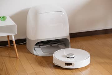 このロボット掃除機、デザインで選んで正解だった。Roborock『Qrevo Curv』を3ヶ月使い込んで分かったこと