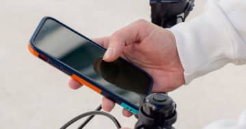 自転車の反則金は「ながらスマホ」だけじゃない！ 青切符の対象はなんと113種類