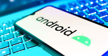 iPhone利用率52％もAndroidが急接近！ それでも買い替えは9割がiPhone継続【ALL CONNECT調べ】