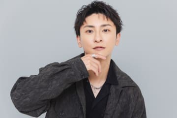 【インタビュー】AAA・與真司郎、「自分はひとりじゃないと思ってくれれば、書いた意義がある」　ノンフィクションエッセイ『人生そんなもん』刊行