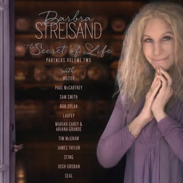 バーブラ・ストライサンド、P・マッカートニー／B・ディラン／マライア＆アリアナなど参加のニューAL発売へ
