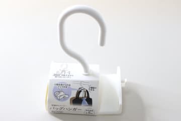セリアのこれ…100円なのに至れり尽くせり♡クローゼット収納もおまかせ！超便利グッズ