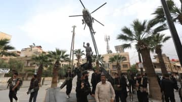 シリアで続く宗派対立、イスラエルがダマスカス近郊を異例の攻撃