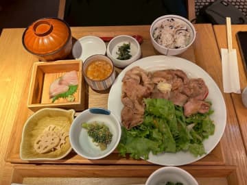 心もお腹も大満足！「ニホンの食卓つくみ」で元気をチャージ！【横浜駅】