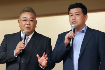 サンドウィッチマン富澤たけしの誕生日。相方・伊達みきおやバナナマン、狩野英孝らが特製ケーキで祝福