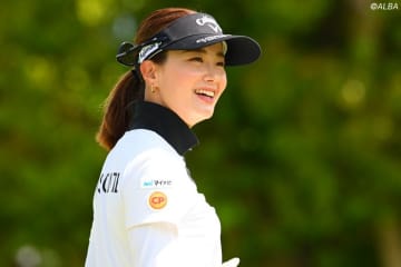 初優勝の青木香奈子がご褒美の絶景サウナで「肌もつるっつるに！」