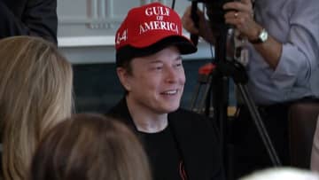 アメリカ電気自動車大手「テスラ」取締役会がイーロン・マスクCEOの後任を検討か　ウォールストリート・ジャーナル報道