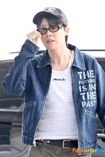 【PHOTO】BTSのJ-HOPE、アジアツアーのためインドネシアへ出国