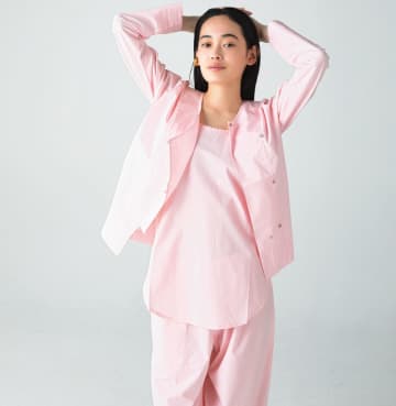 これからの季節に活躍！ 軽やかさ＆リラックス感を纏った、最旬セットアップアイテム