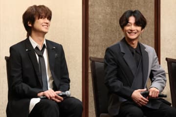 小池徹平　ミュージカル「ある男」で浦井健治と８年ぶり共演「〝Ｌ〟と呼ばれて、今回は〝Ｘ〟って…」