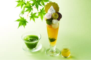 京都・伊藤久右衛門「新茶パフェ」みずみずしい宇治新茶ゼリー＆煎茶マカロンの旨みすっきりパフェ