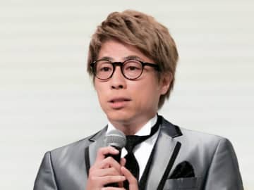 田村淳、愛車にネット衝撃「カッコよすぎ」「さすが芸能人」「羨ましい」