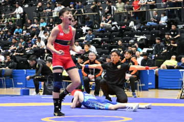 ＜レスリング＞【写真集】2025年JOCジュニアオリンピックカップ／U17男子グレコローマン・決勝（抜粋）