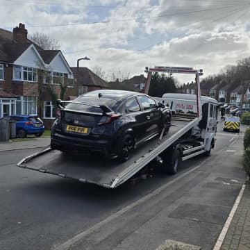 英国で珍事発生！盗まれた車にソックリの車を購入したら…「盗まれた車」そのものだった