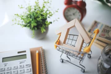 息子夫婦の「マイホーム資金」として「500万円」ほど支援しようと考えています。やはり「贈与税」がかかるのでしょうか？