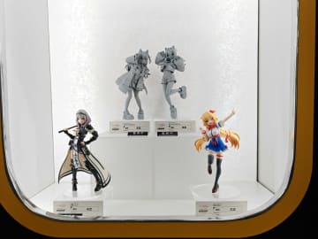 イベント会場にてホロライブメンバーの「POP UP PARADE」や「ねんどろいど」などが勢ぞろい！原型やデコマスなど多数展示