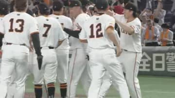 【きょうの1シーン】大勢と船迫大雅が田中将大にウォーターシャワー？