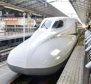 GWの東海道新幹線、下りは3日午前「ほぼ満席」　上りは5.6日の午後が混雑　2日午前10時半現在
