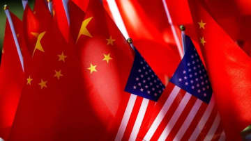 中国政府、米国との貿易協議「検討」を表明