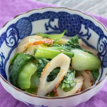 【チンゲン菜の食べ方迷ったらこれ】「副菜なのに箸が止まらん」レンジだけで作れるラクうまレシピ