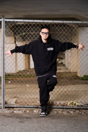 ラッパー・井原涼、FRANKENら参加のニュー・シングル「Stance」リリース