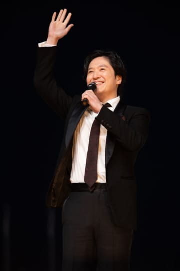 ピアニスト・清塚信也、羽田盃のプレゼンター務める “競馬と音楽の共通点”語り会場の雰囲気に感動