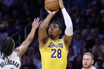 八村塁、無念のPO敗退も進化示したNBA６年目。“50勝チーム”の不動の先発として、大舞台では球団２人目の快記録も＜DUNKSHOOT＞