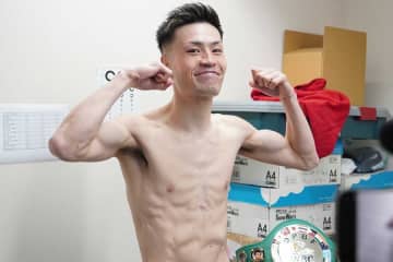 「妻がわんわん泣いていた」　よぎった引退、長女は2歳目前…再起したボクサー村上雄大が王座挑戦