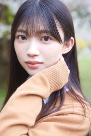 櫻坂46 四期生 佐藤愛桜、中川智尋、稲熊ひな、松本和子の撮り下ろし写真と手書きプロフィール公開