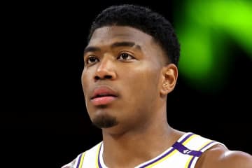 【NBA】「ルイの貢献は計り知れない」スター軍団における八村の“重要性”をレディックHCが語る「まさにトップだった」「彼の存在がいかに貴重か」