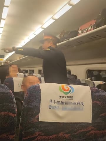 乗客が4時間以上も車内に缶詰め、鉄道当局は謝罪も「補償はない」―黒竜江省