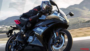 CFMOTOのシングルスポーツ「250SR-S」が67万4300円で2月1日発売決定！