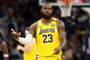 NBA22年目を終えたレブロン、来季の去就は「わからない」。識者は現役続行を予想「背番号23が23年目に突入することになる」＜DUNKSHOOT＞
