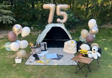 ハッピーすぎる、春コラボ！ 『PEANUTS』誕生75周年“スヌーピー” × ロゴスのアウトドアギア8点！　ピクニック＆デイキャンに