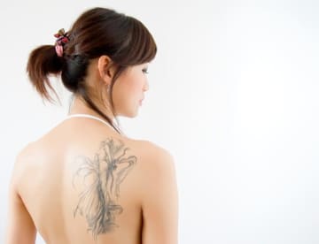 料理研究家リュウジ、賛否分かれる”全身タトゥー”の「美人若女将」の調理動画に私見『俺は行く』…ネットでも議論に「平気な人は行けばいいし」「料理の味に影響がないのは間違いない。」「俺は行かない。客にも同類多いかなって思う。」