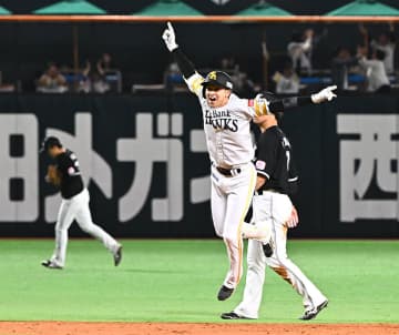 【ソフトバンク】劇的逆転サヨナラ！　小久保監督は今季本拠地３勝目に「もう５月なのにね…」