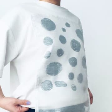 プリントTシャツひび割れをハギレで対処！簡単リメイク法